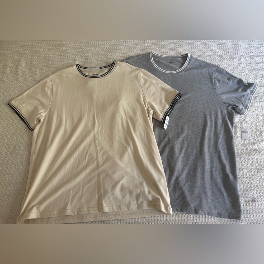 NWT Men's Crewneck Tipped Ringer Tee - Cream and Gray